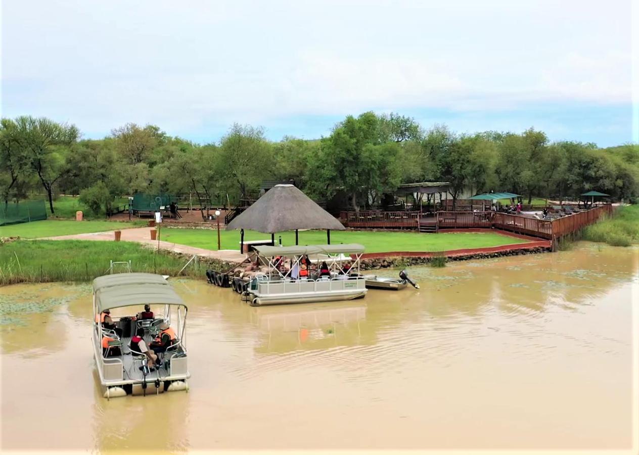 Crocodile Pools River Safaris Γκαμπορόνε Εξωτερικό φωτογραφία