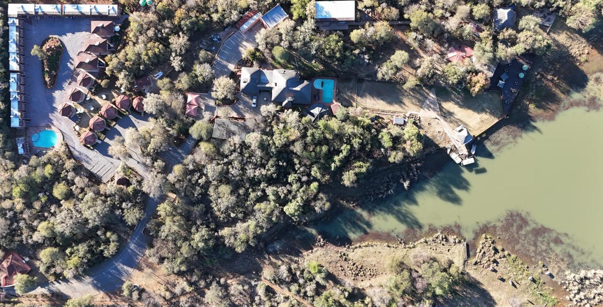 Crocodile Pools River Safaris Γκαμπορόνε Εξωτερικό φωτογραφία